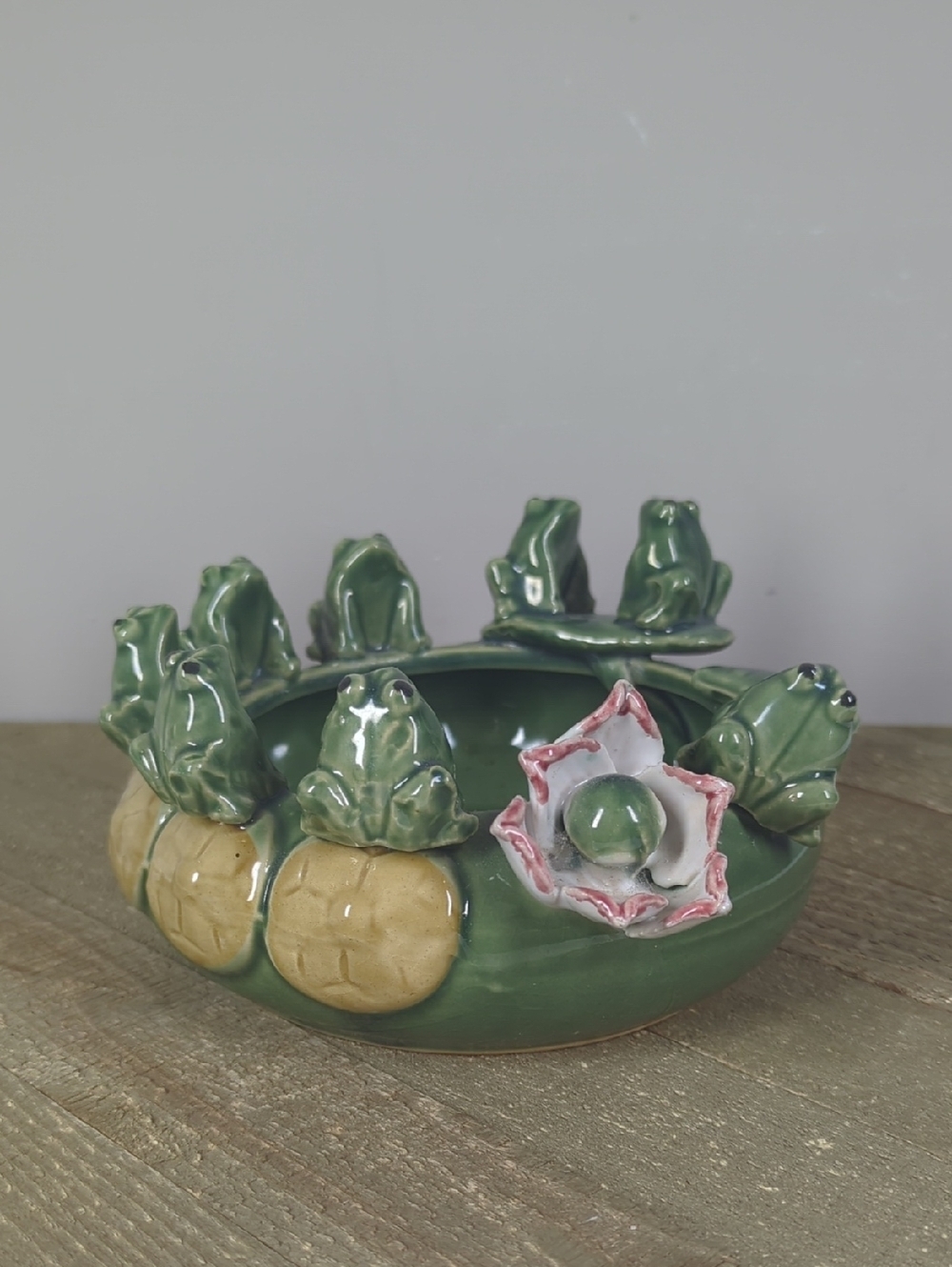 Vintage Majolica Frog Planter Bowl Green Ceramic Frog Ring Planter Cottagecore G
